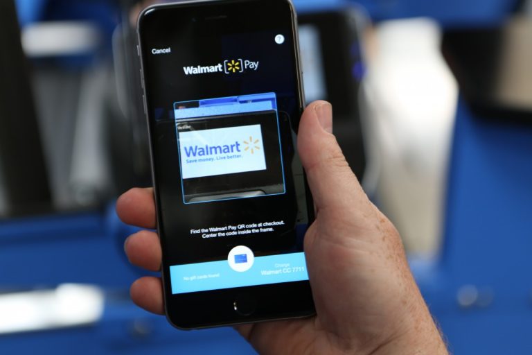 Walmart Pay Not Measuring Up to Competitors
